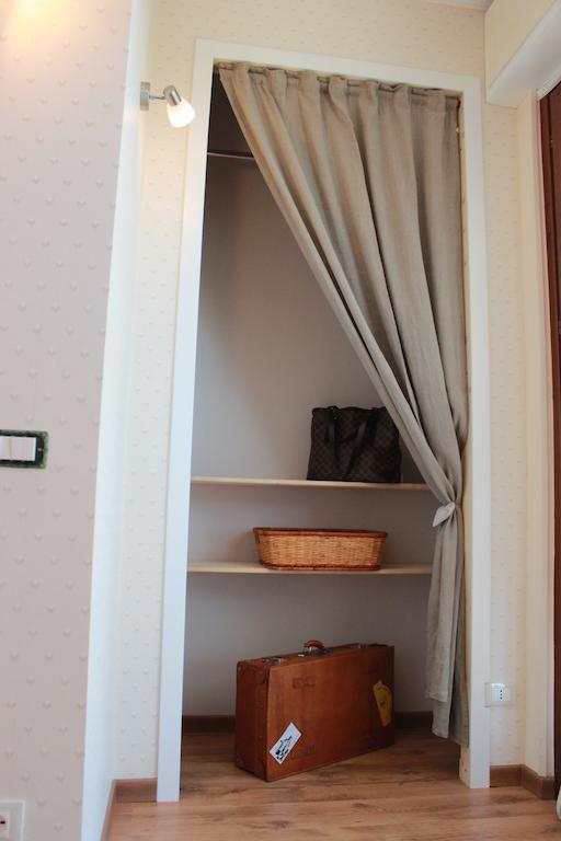 Dal Generale Hotel Moniga del Garda Bilik gambar