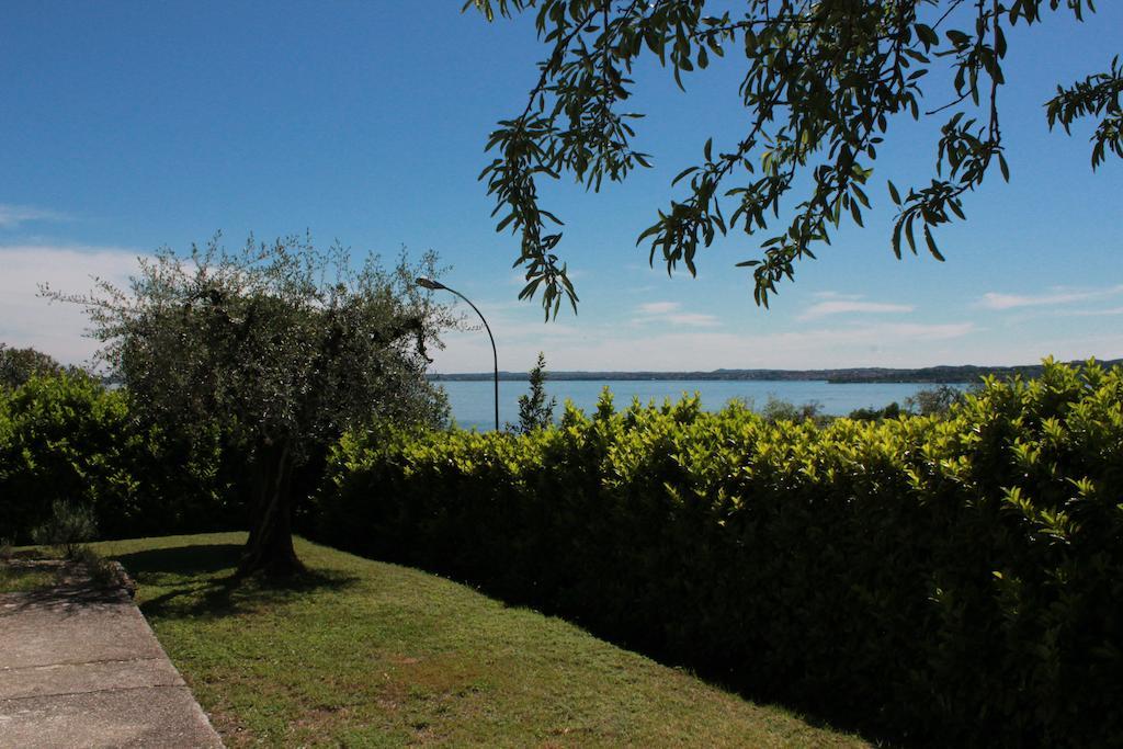 Dal Generale Hotel Moniga del Garda Luaran gambar